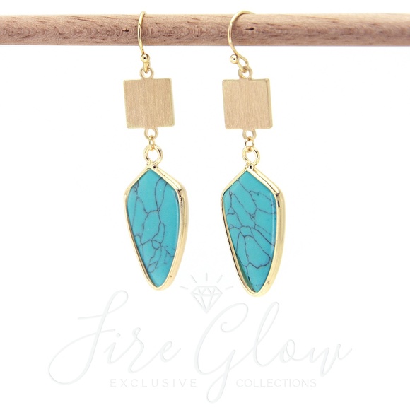 Turquoise Arrowhead Drop Earrings Brushed Square - Picture 10 of 11